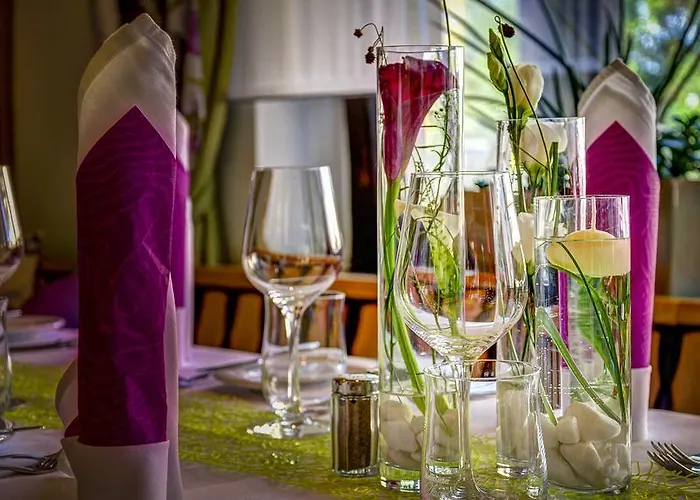 Restaurant Weihenstephaner Stuben לנדשט