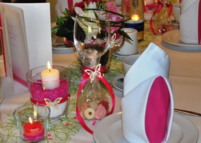 Restaurant Weihenstephaner Stuben מלון לנדשט