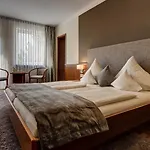 Ξενοδοχείο Restaurant Weihenstephaner Stuben Λάντσχουτ