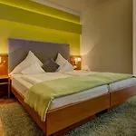 Restaurant Weihenstephaner Stuben 3* Λάντσχουτ