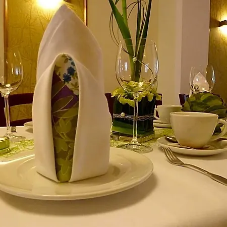 Szálloda Restaurant Weihenstephaner Stuben Landshut