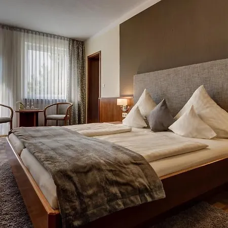 Szálloda Restaurant Weihenstephaner Stuben Landshut
